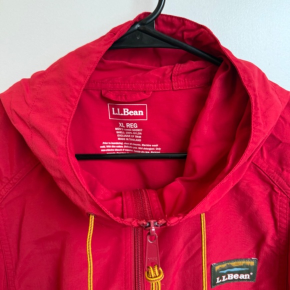 L.L. Bean Mountain Classic Anorak Jacket Windbreaker Red & Navy Blue XL - Picture 2 of 4